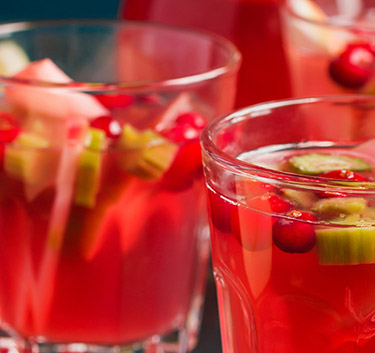 Jus de pomme et rhubarbe Magimix.
